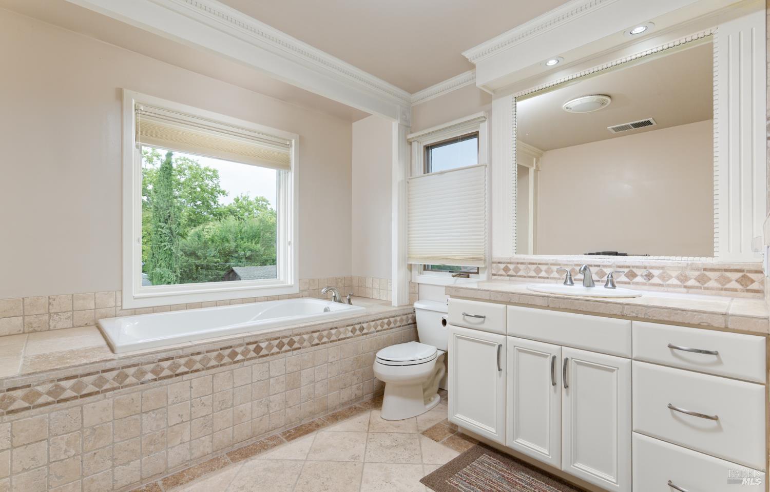 1702 Myrtle Street Calistoga CA 94515