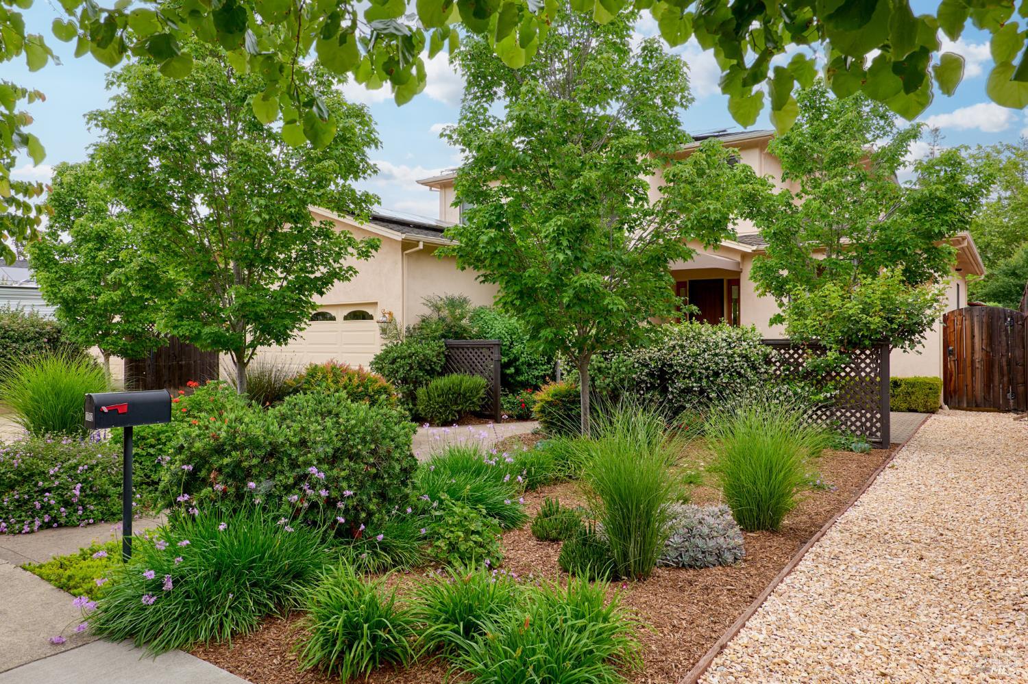 1702 Myrtle Street Calistoga CA 94515