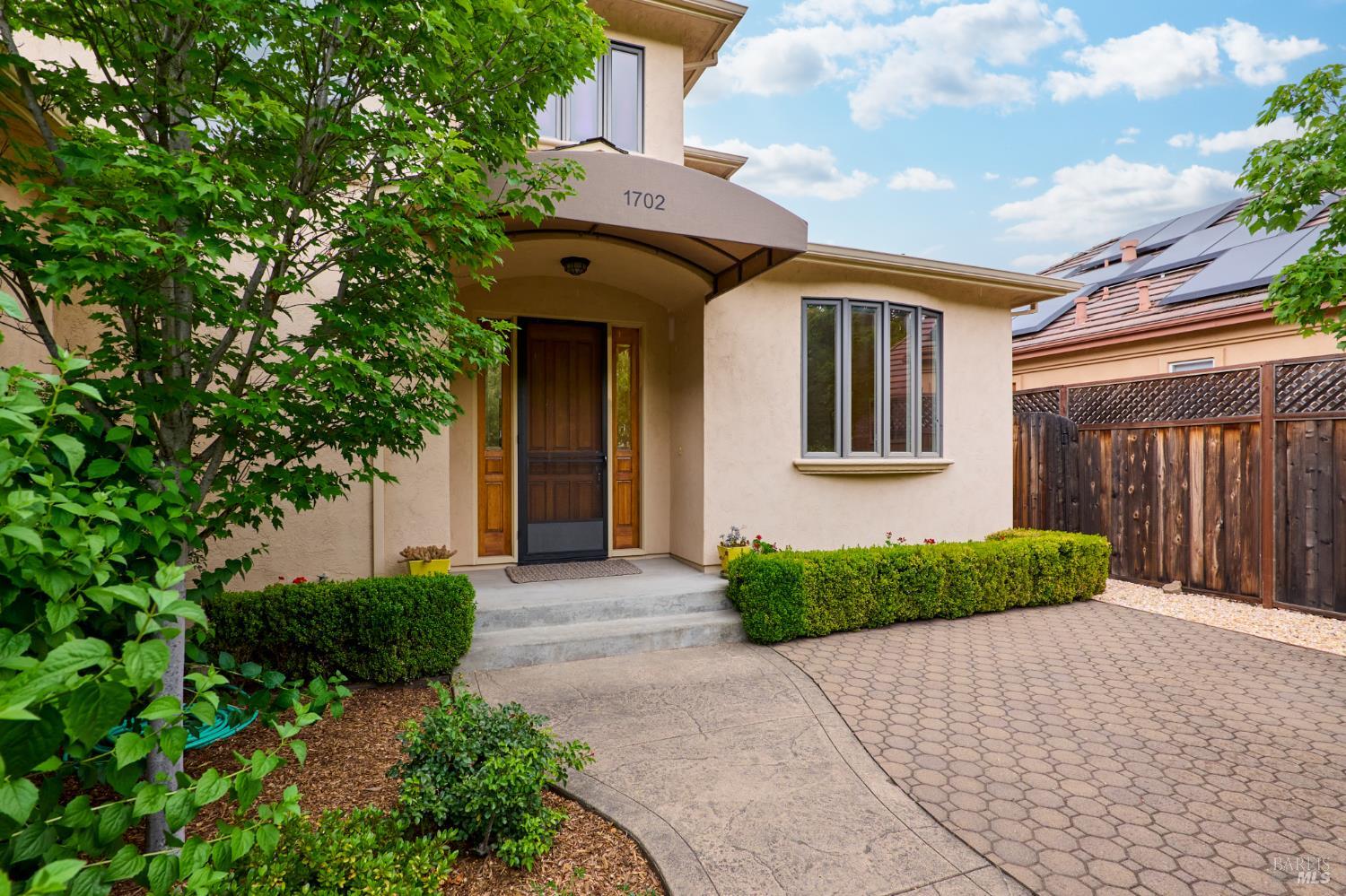 1702 Myrtle Street Calistoga CA 94515