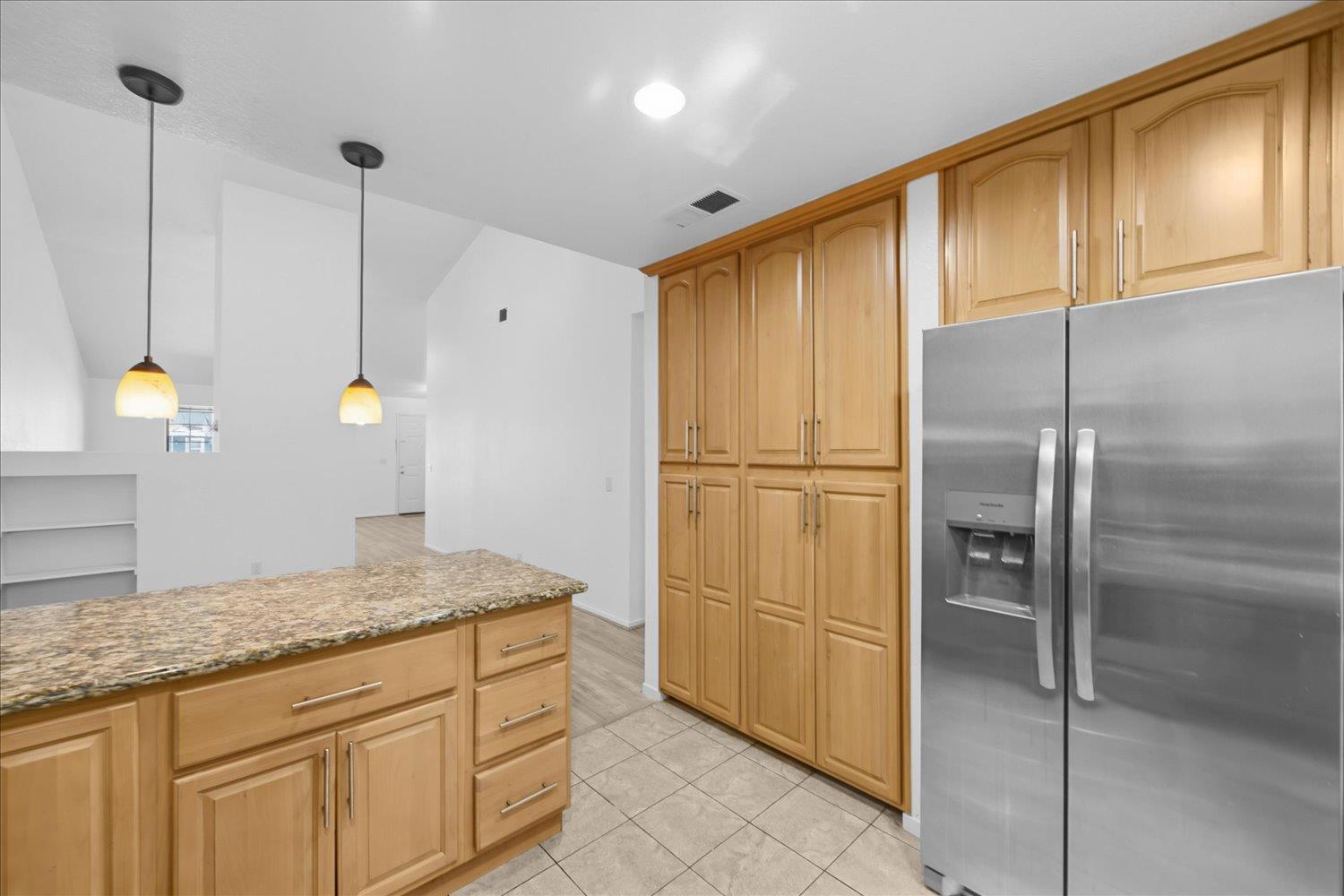 1618 Valdora Street Davis CA 95618