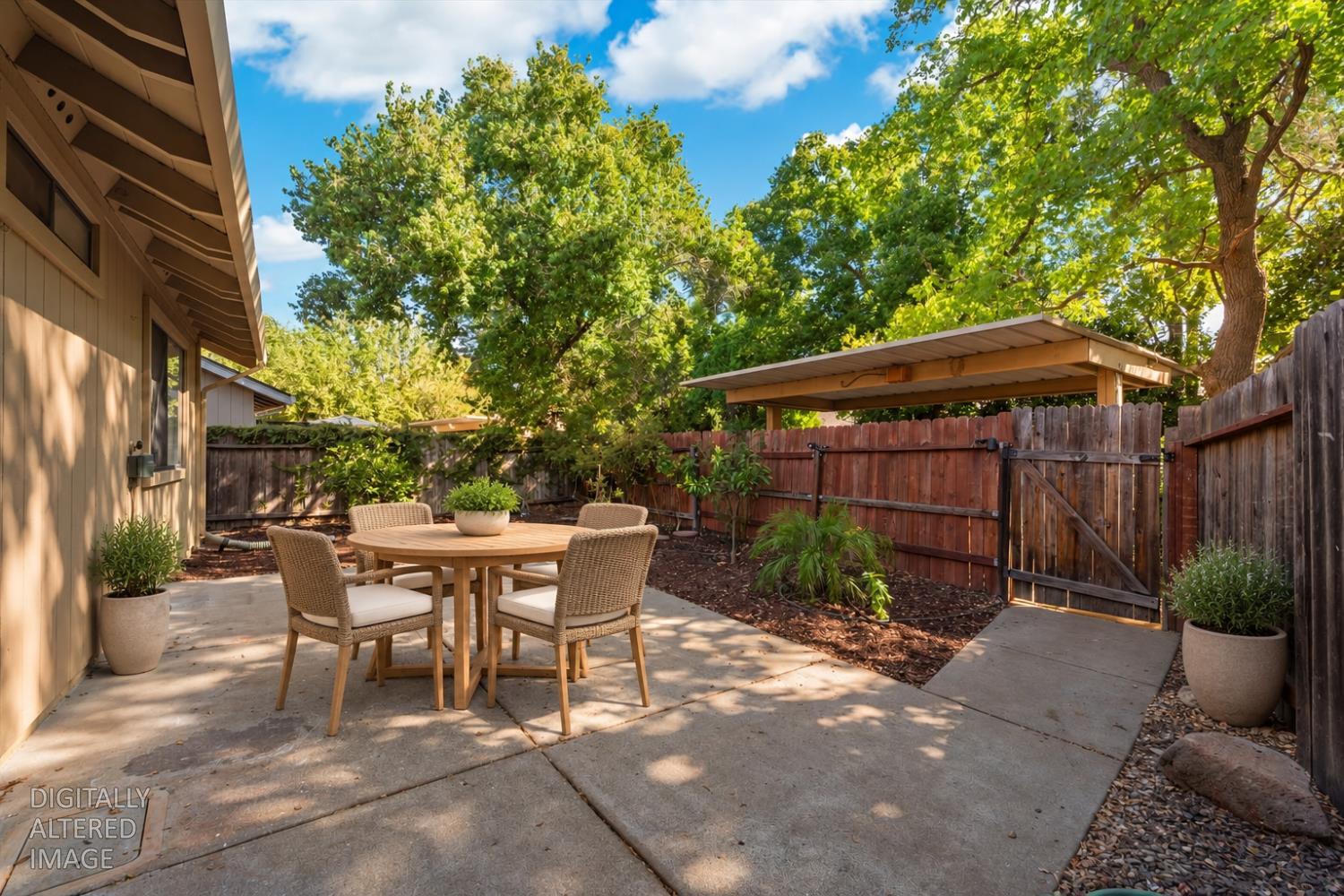 1618 Valdora Street Davis CA 95618