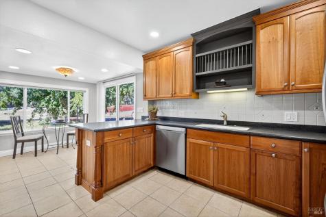 635 Goodwin Avenue Penngrove CA 94951