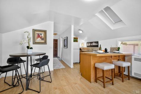 635 Goodwin Avenue Penngrove CA 94951