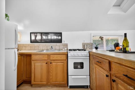 635 Goodwin Avenue Penngrove CA 94951