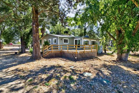 635 Goodwin Avenue Penngrove CA 94951