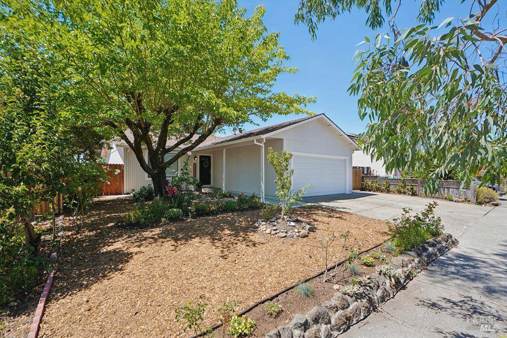 1167 Meridian Circle Santa Rosa CA 95401
