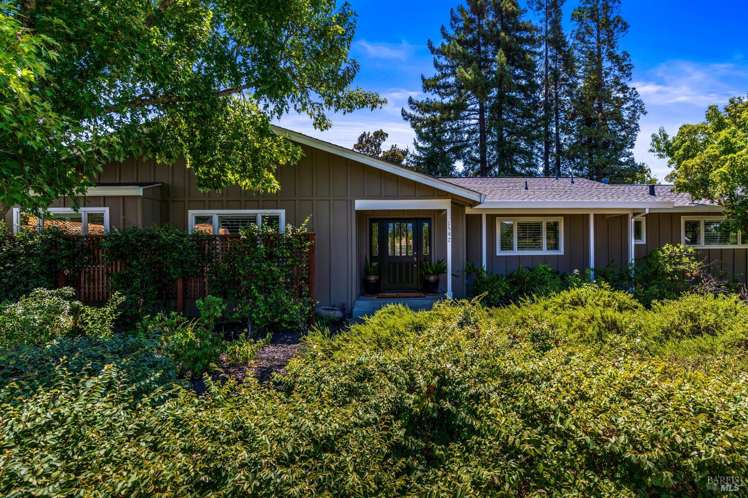 1597 Sulphur Springs Avenue St. Helena CA 94574