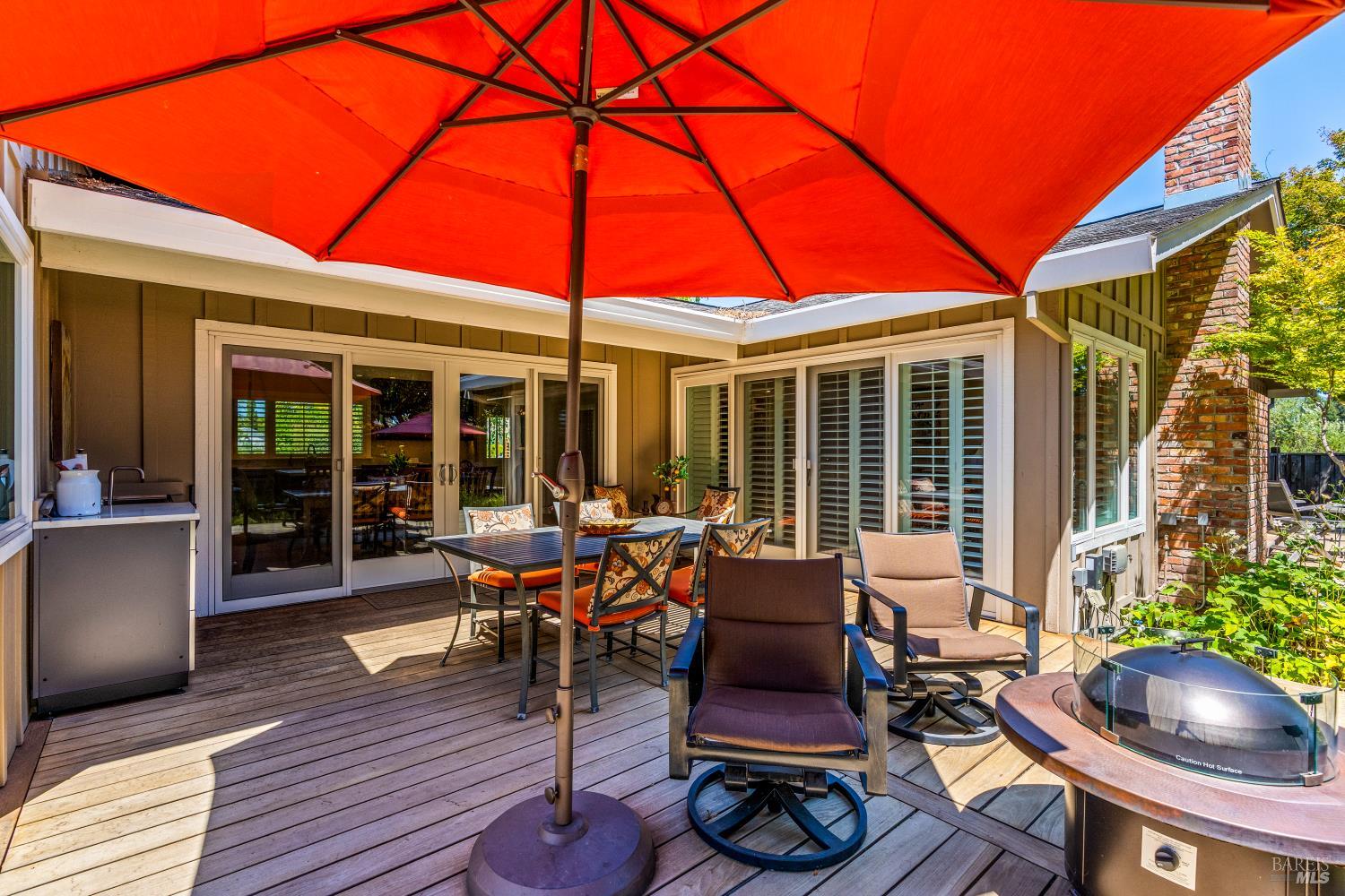 1597 Sulphur Springs Avenue St. Helena CA 94574