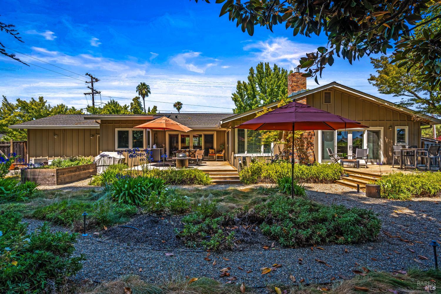 1597 Sulphur Springs Avenue St. Helena CA 94574