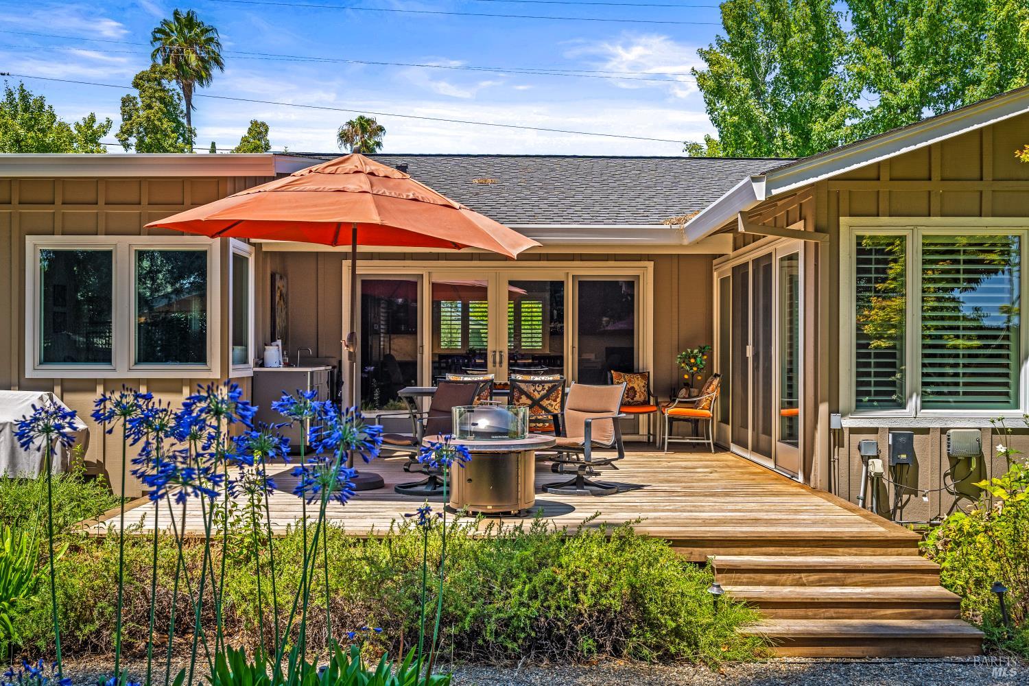1597 Sulphur Springs Avenue St. Helena CA 94574