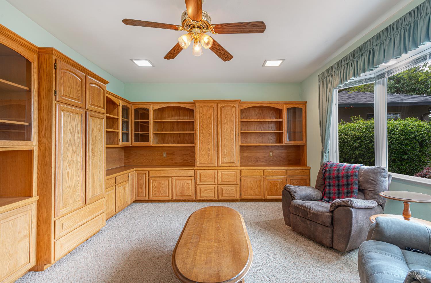 1819 Woodward Drive Santa Rosa CA 95405