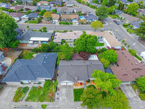 1819 Woodward Drive Santa Rosa CA 95405