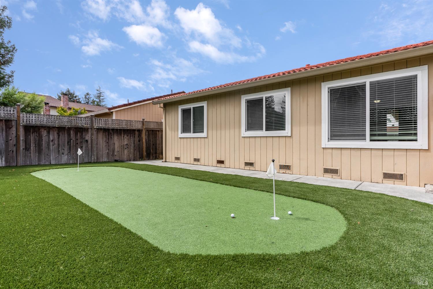 4984 Fern Place Rohnert Park CA 94928