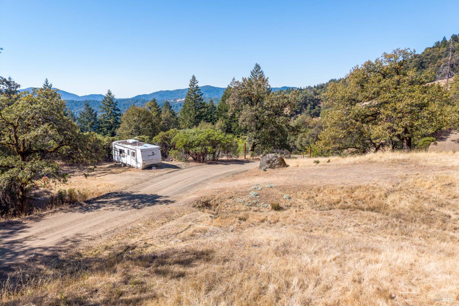 55940 Crestview Road Leggett CA 95585