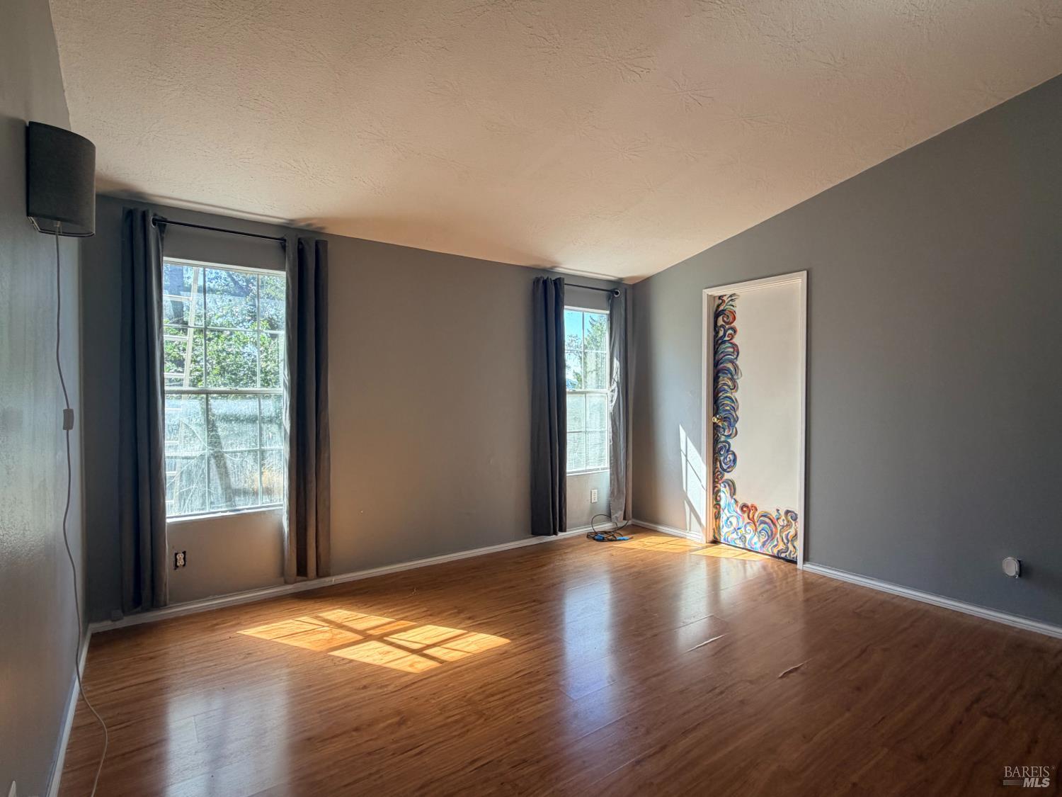55940 Crestview Road Leggett CA 95585