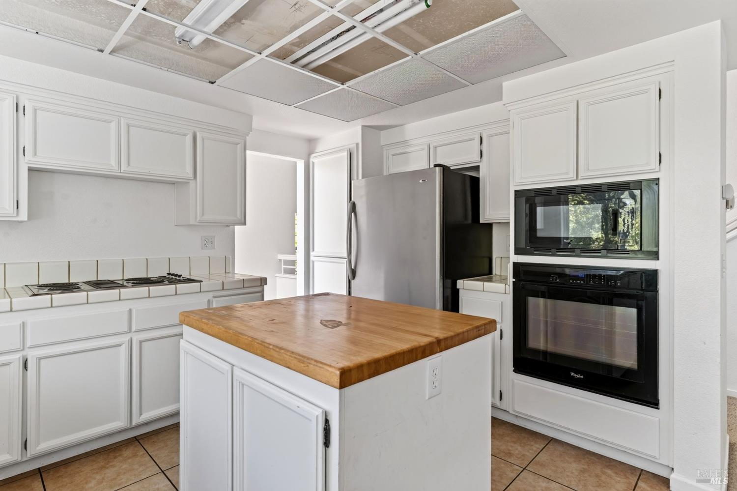 306 Whitethorn Court Windsor CA 95492