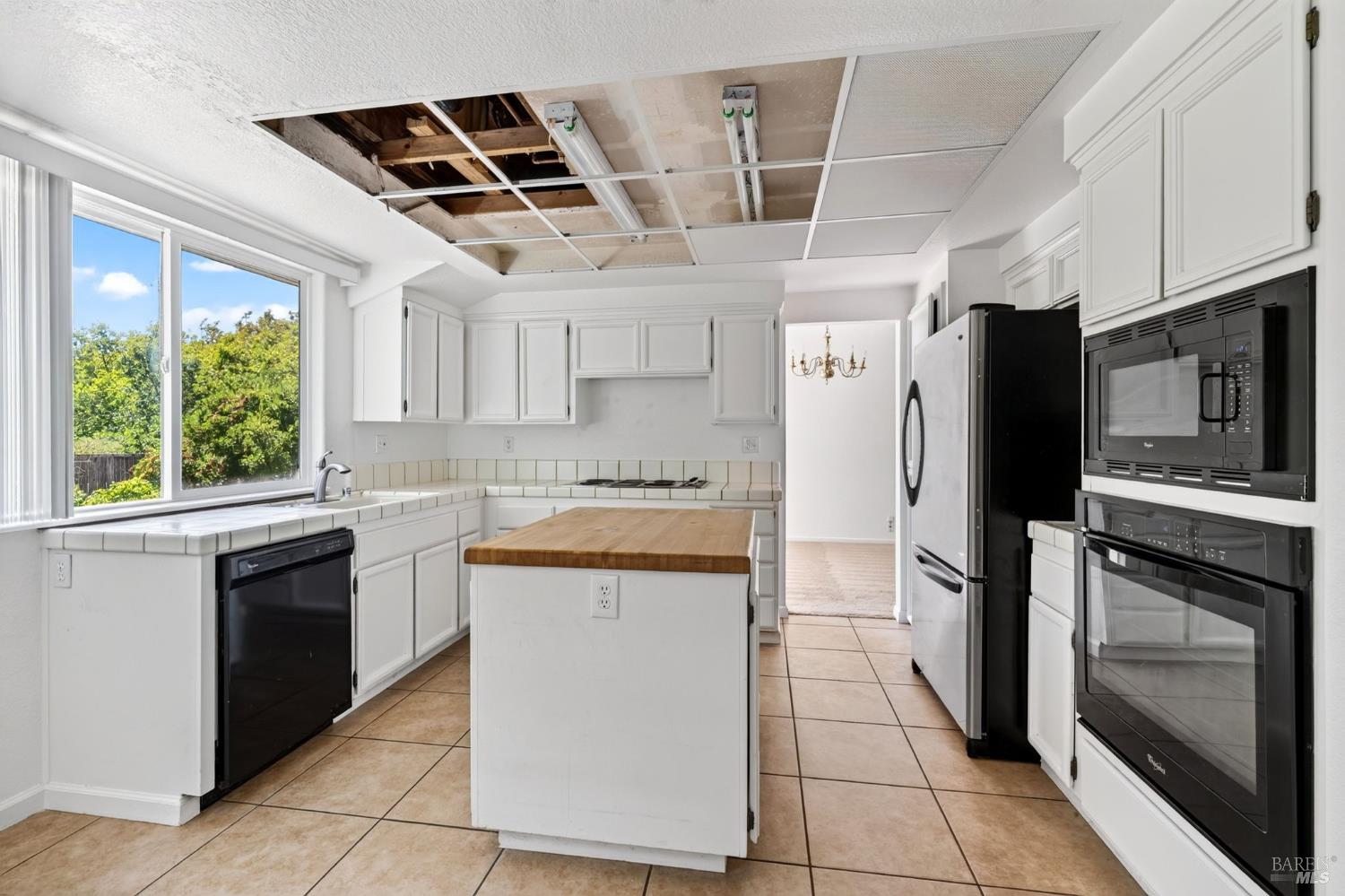 306 Whitethorn Court Windsor CA 95492