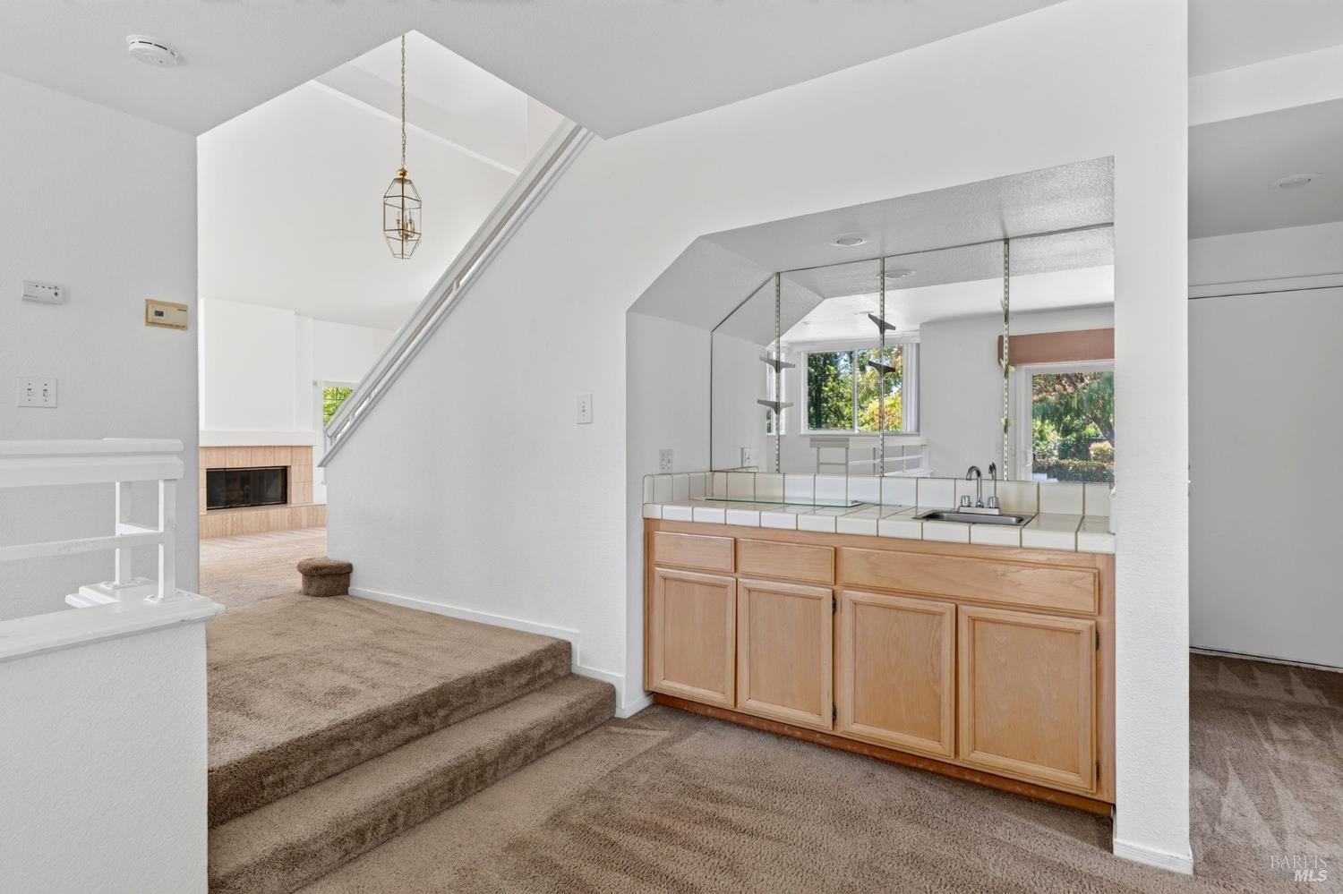 306 Whitethorn Court Windsor CA 95492