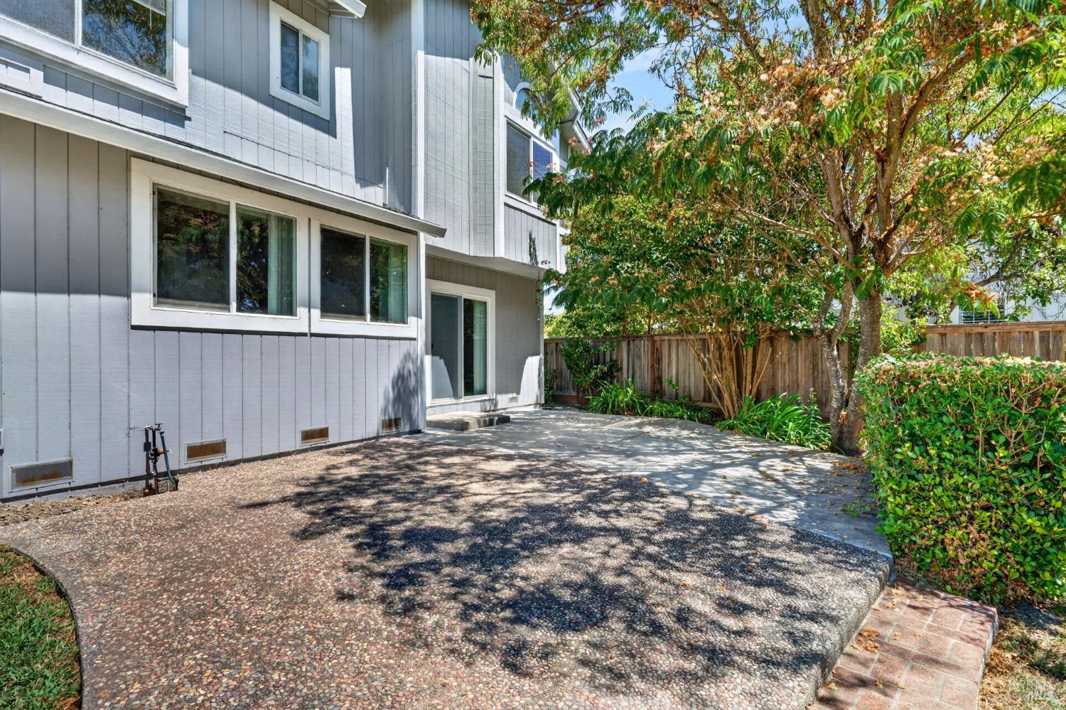 306 Whitethorn Court Windsor CA 95492