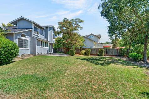 306 Whitethorn Court Windsor CA 95492