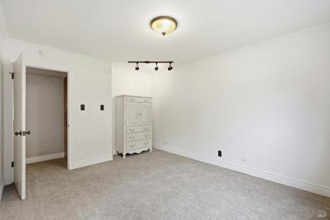 373 Piezzi Road Santa Rosa CA 95401