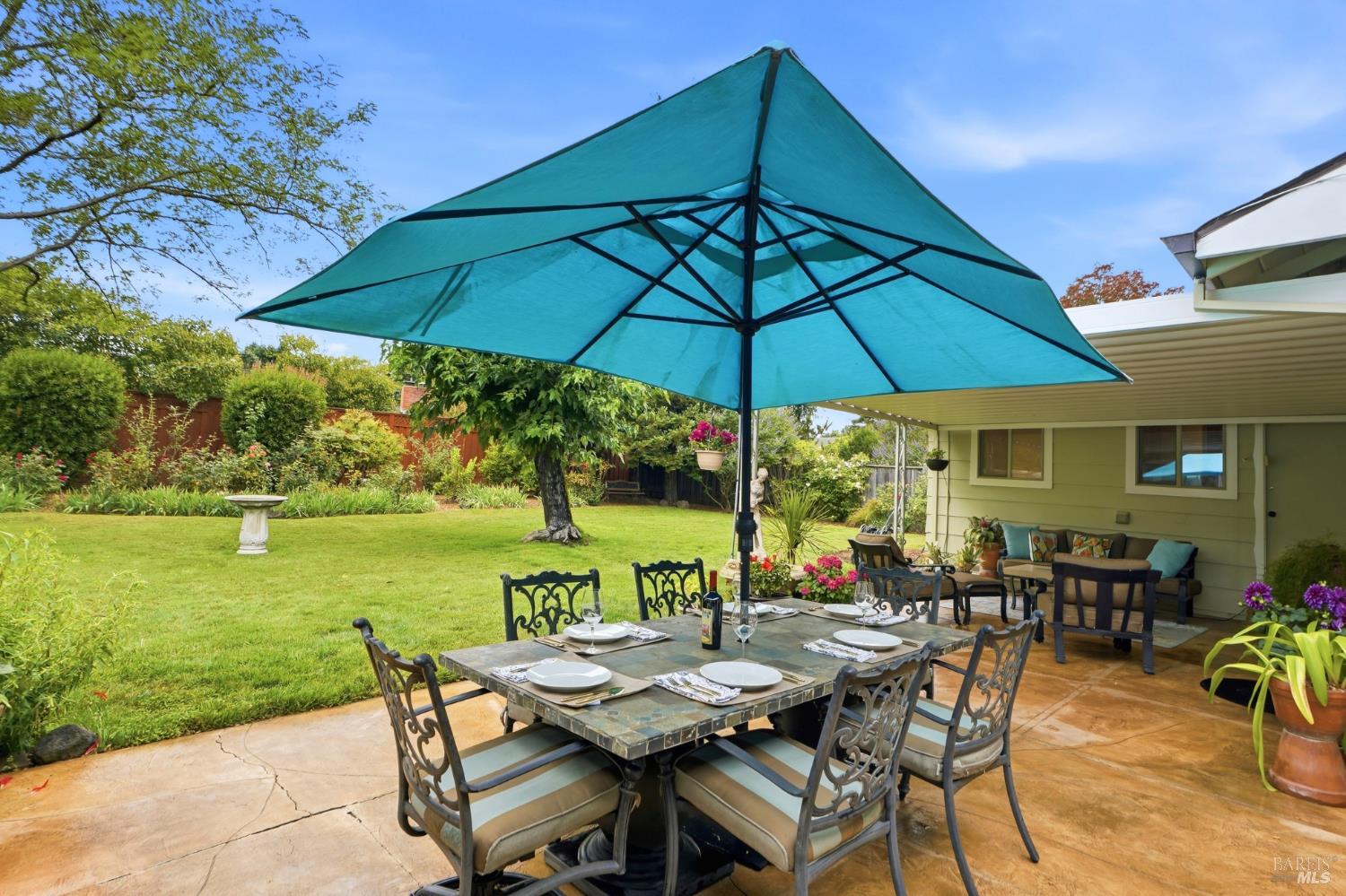 373 Piezzi Road Santa Rosa CA 95401