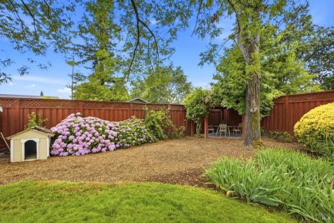 373 Piezzi Road Santa Rosa CA 95401