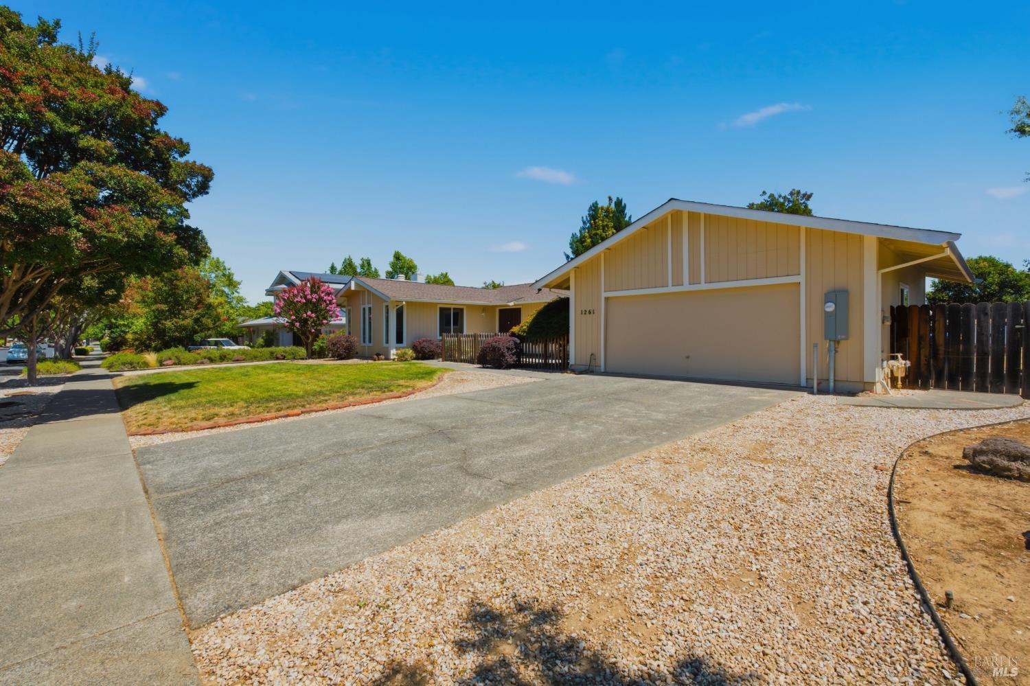 1261 Sweetbriar Drive Napa CA 94558
