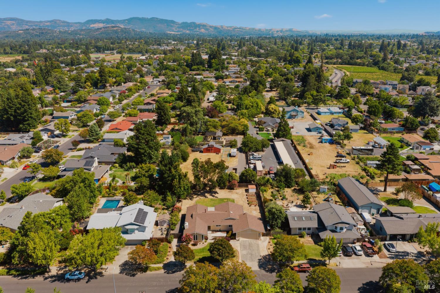 1261 Sweetbriar Drive Napa CA 94558