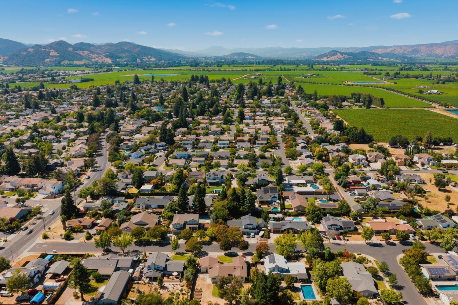 1261 Sweetbriar Drive Napa CA 94558