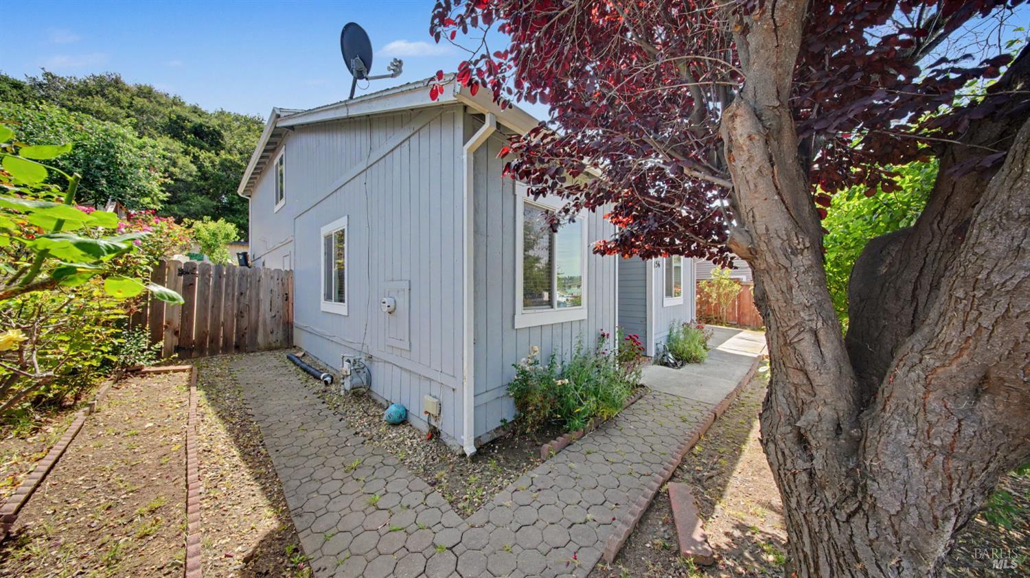 156 Peach Street Vallejo CA 94589