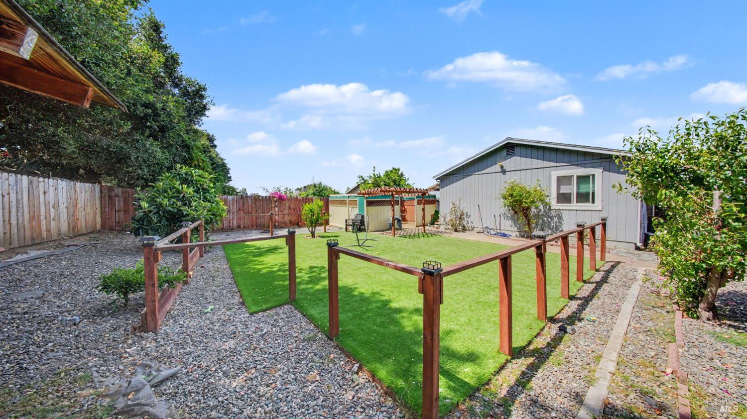 156 Peach Street Vallejo CA 94589