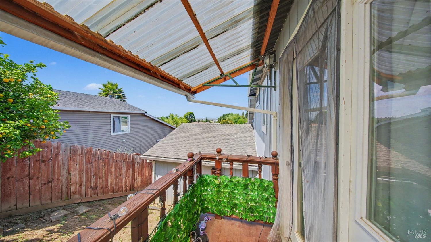 156 Peach Street Vallejo CA 94589