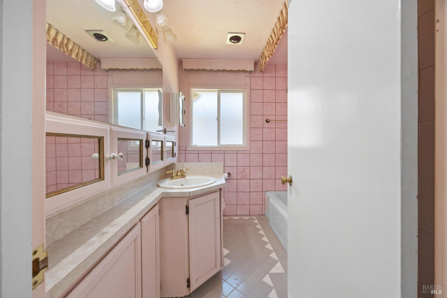 108 De Anza Drive Vallejo CA 94589