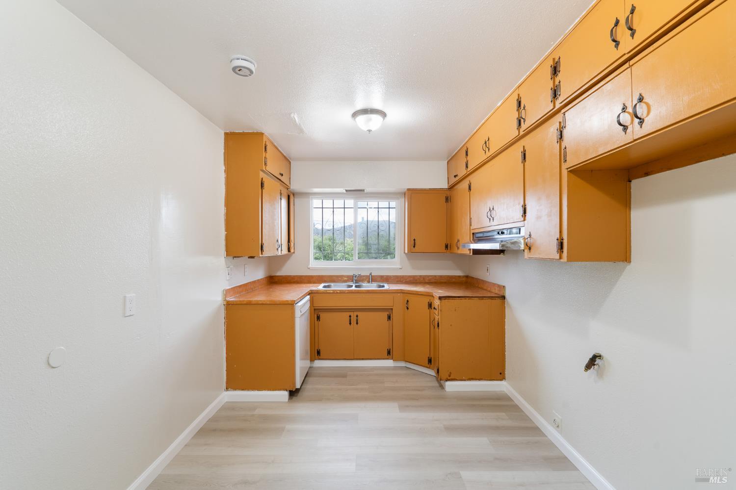 745 5th Street Vallejo CA 94590