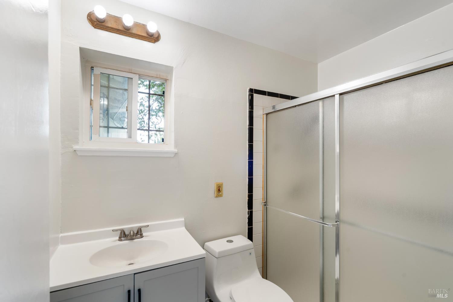 745 5th Street Vallejo CA 94590