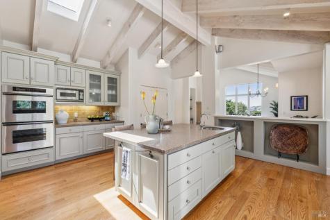 17485 Mallard Drive Sonoma CA 95476