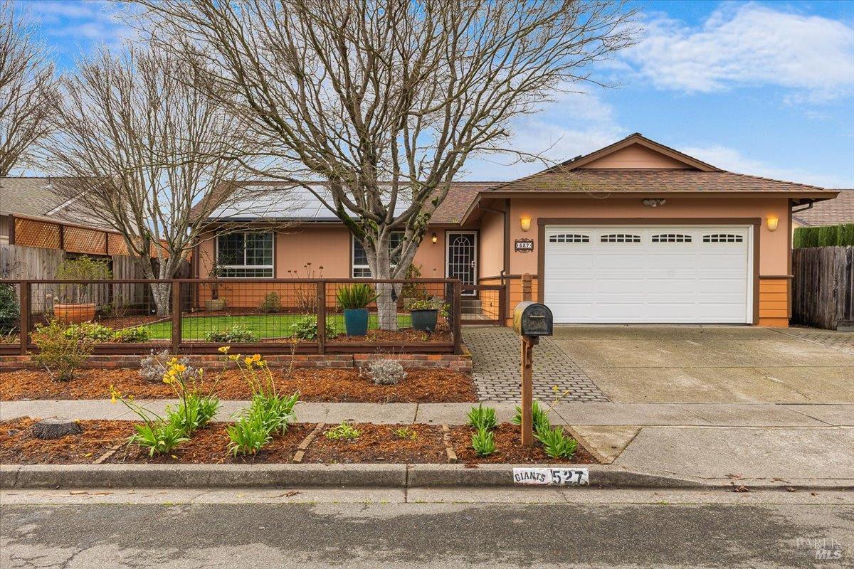 527 Natalino Court Santa Rosa CA 95401