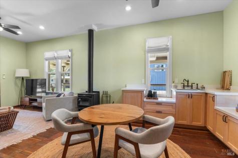 5647 Highway 128 Highway Geyserville CA 95441