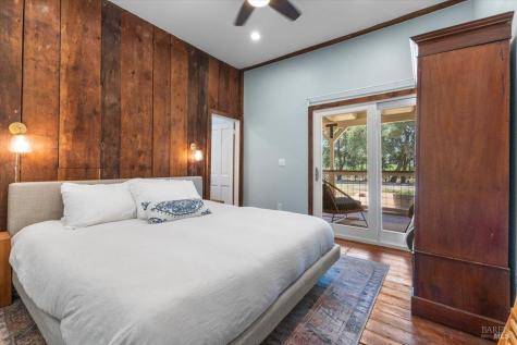 5647 Highway 128 Highway Geyserville CA 95441