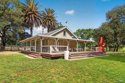 5647 Highway 128 Highway Geyserville CA 95441