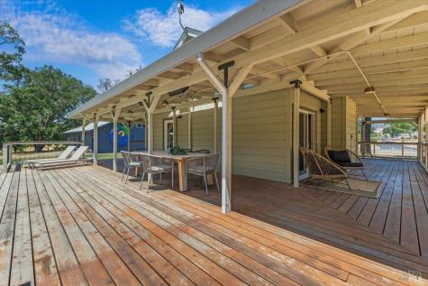 5647 Highway 128 Highway Geyserville CA 95441