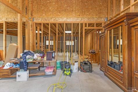 5647 Highway 128 Highway Geyserville CA 95441