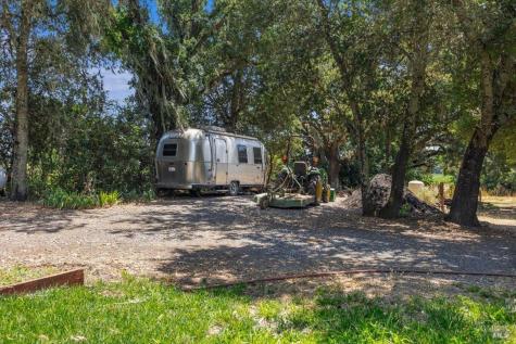 5647 Highway 128 Highway Geyserville CA 95441