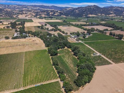 5647 Highway 128 Highway Geyserville CA 95441
