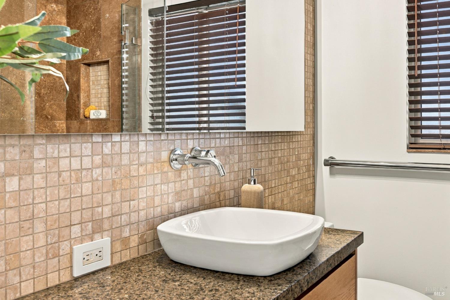 729 Elm Drive Petaluma CA 94952