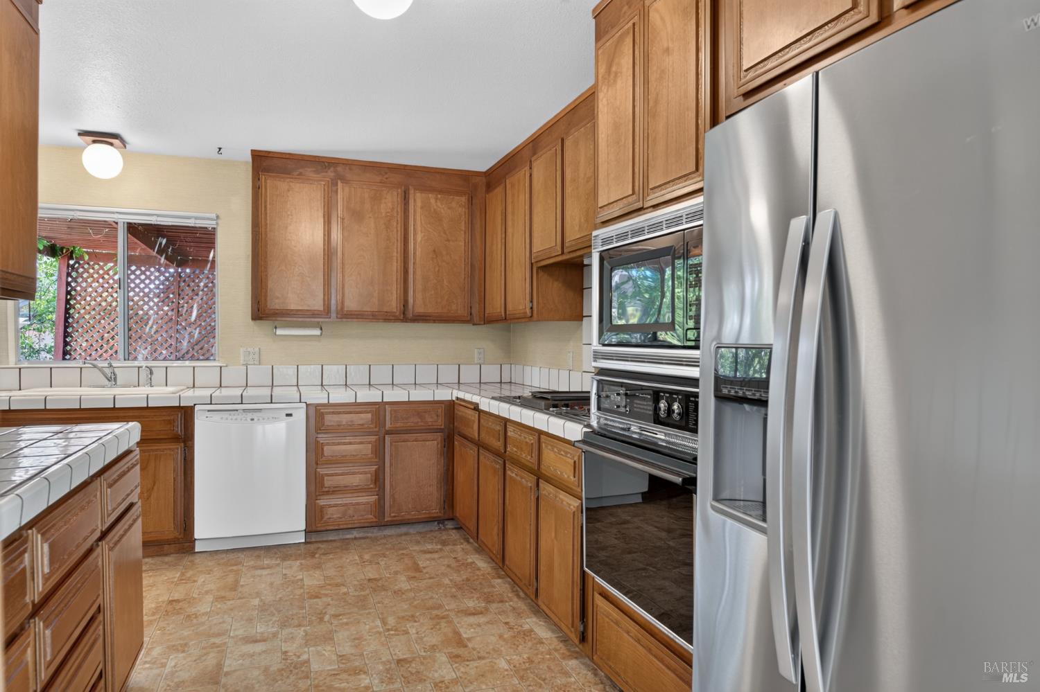843 Coventry Lane Fairfield CA 94533