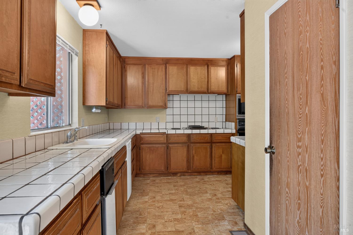843 Coventry Lane Fairfield CA 94533