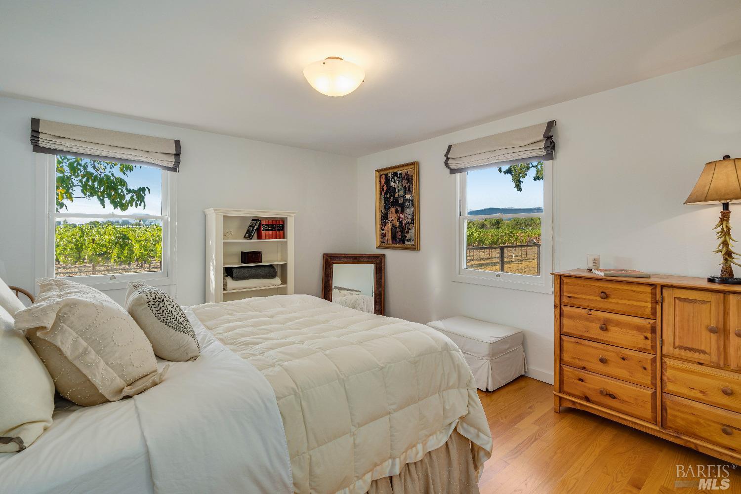 1234 Davis Lane St. Helena CA 94574