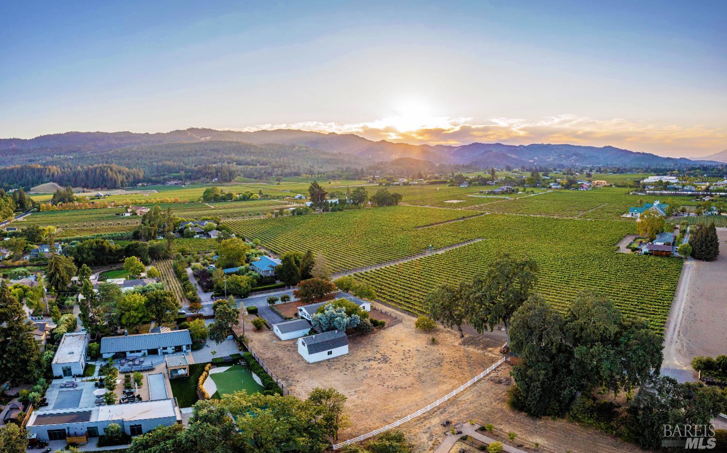 1234 Davis Lane St. Helena CA 94574